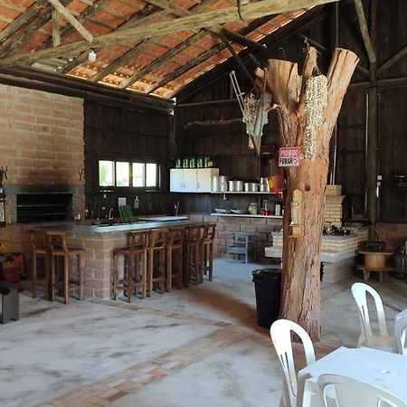 Pousada Dona Monica Balneario Gaivota Bagian luar foto