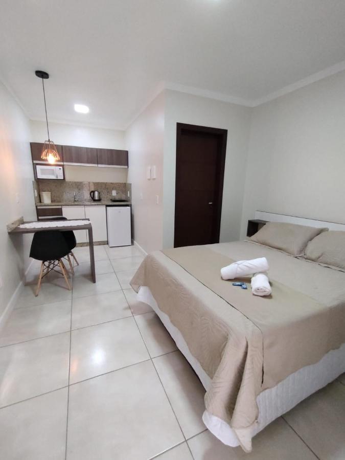 Pousada Dona Monica Balneario Gaivota Bagian luar foto